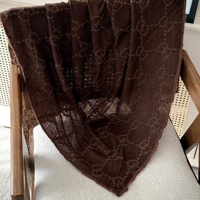 روسری سه گوش گوچی حوله ای